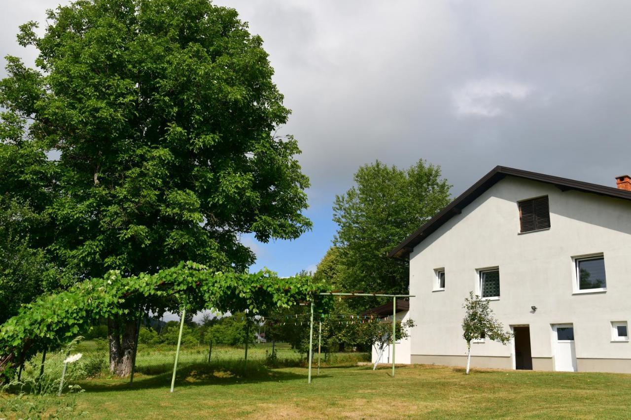 Ferienwohnung Lora Rakovica Exterior foto