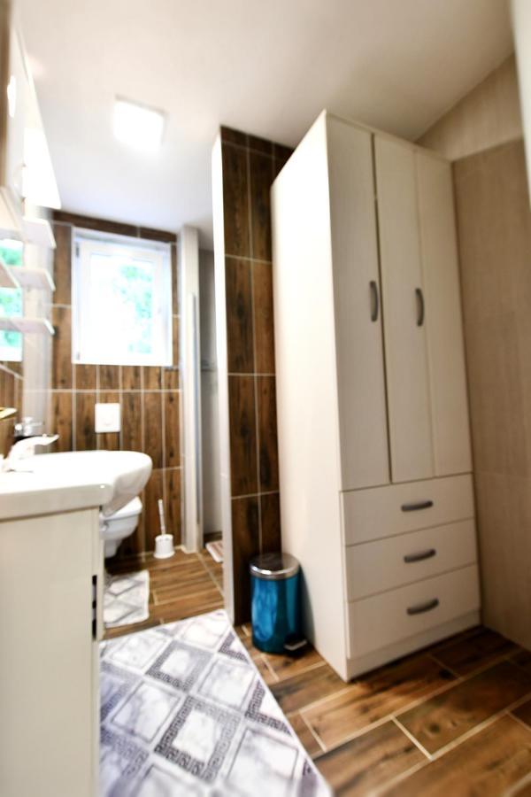 Ferienwohnung Lora Rakovica Exterior foto