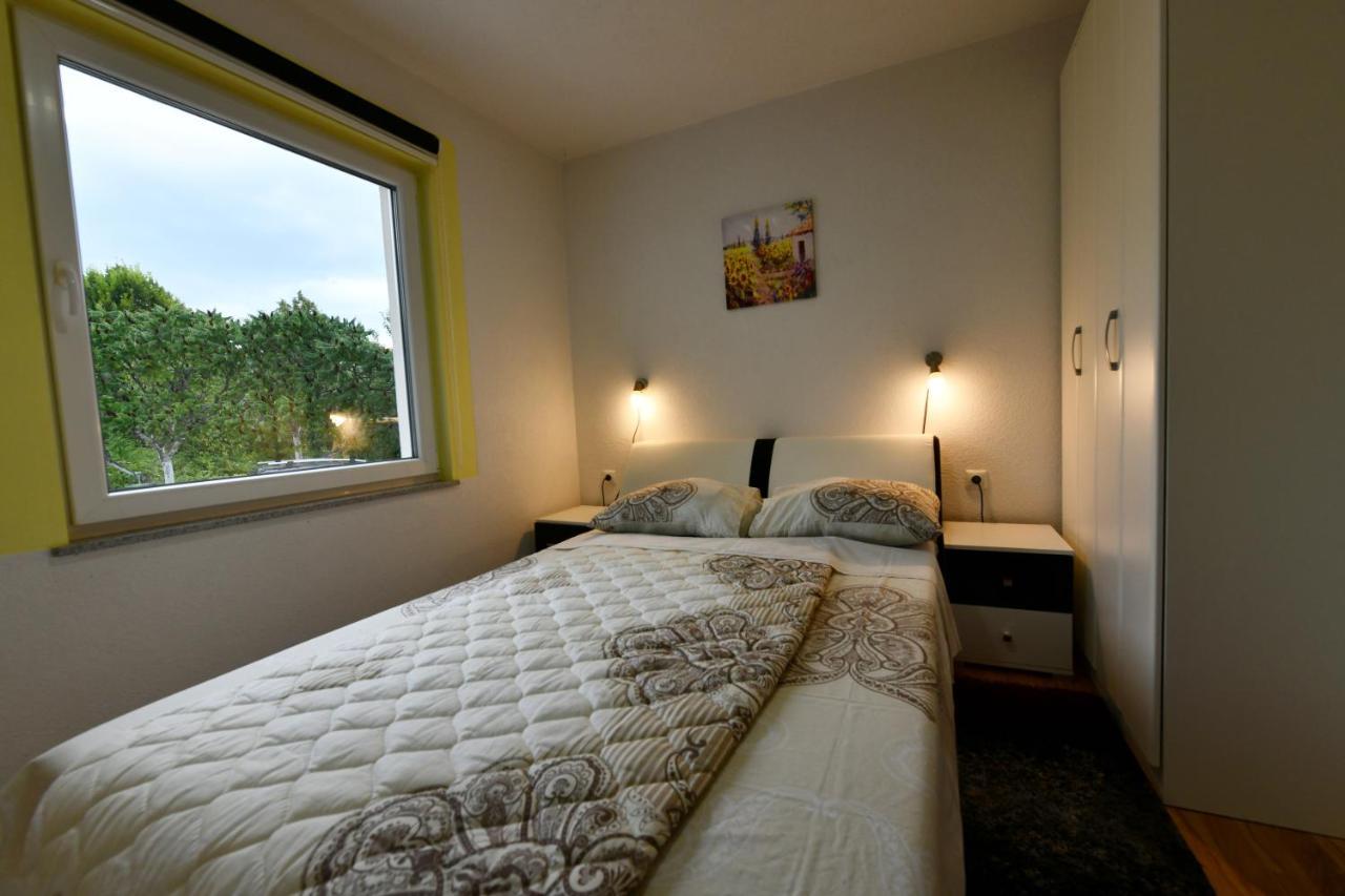 Ferienwohnung Lora Rakovica Exterior foto