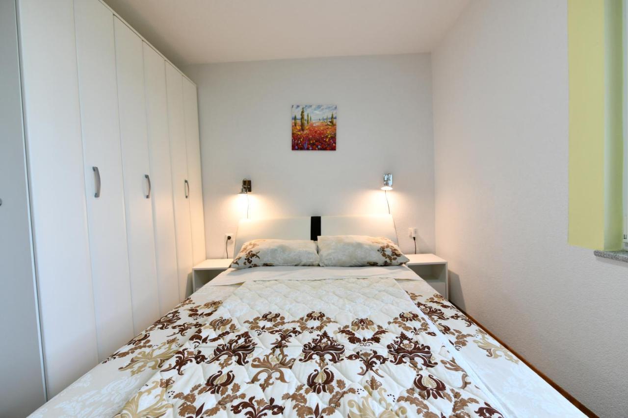 Ferienwohnung Lora Rakovica Exterior foto