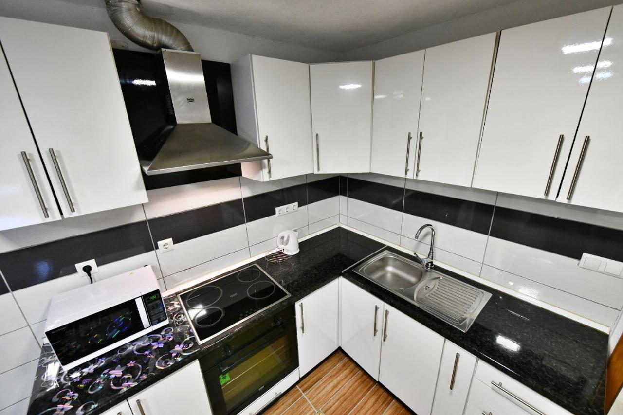 Ferienwohnung Lora Rakovica Exterior foto